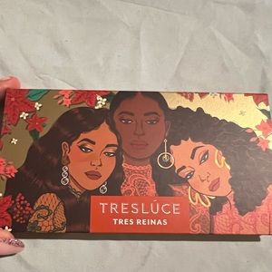 Tresluce Beauty Tres Reinas Eyeshadow Palette New without box